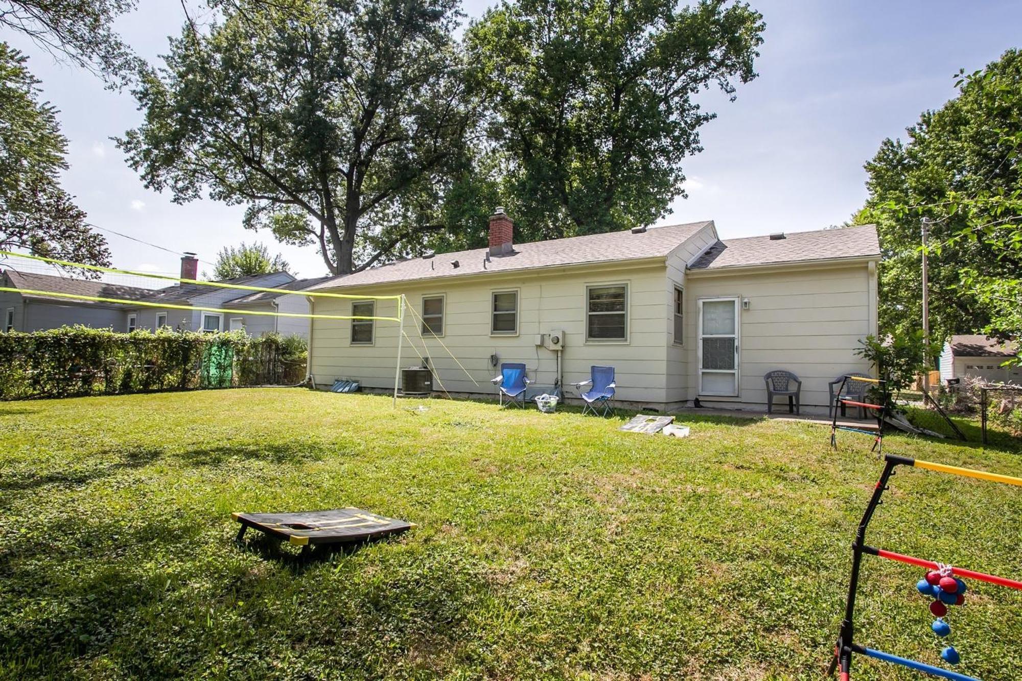 Chic Home With Huge Grassy Yard 7 Mins To Arrowhead Stadium Independence Zewnętrze zdjęcie